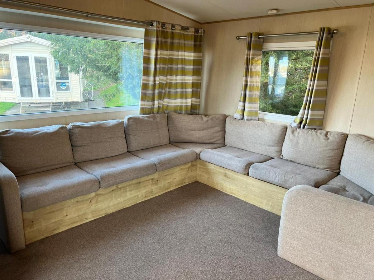 Blackpool Caravan In Haven Marton Mere Holiday Park Экстерьер фото
